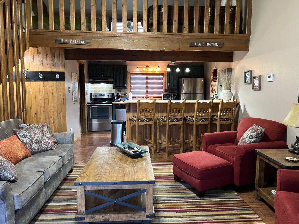 Appartamento Aspen West 5 Townhouse With High Speed Wifi Red River Esterno foto