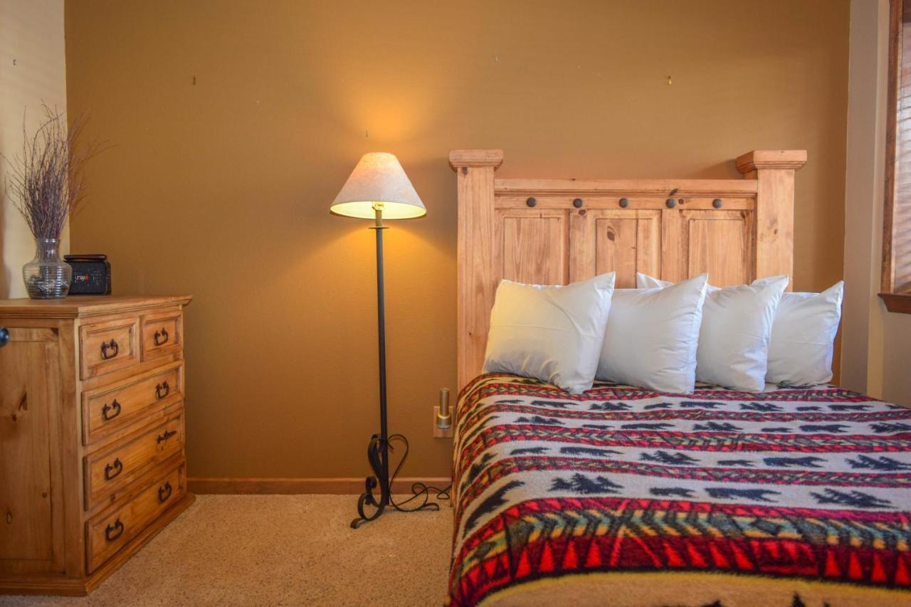 Appartamento Aspen West 5 Townhouse With High Speed Wifi Red River Esterno foto